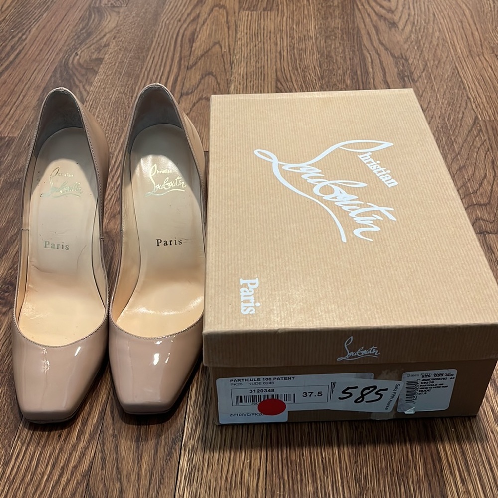 Nude Christian Louboutin Nude Heels